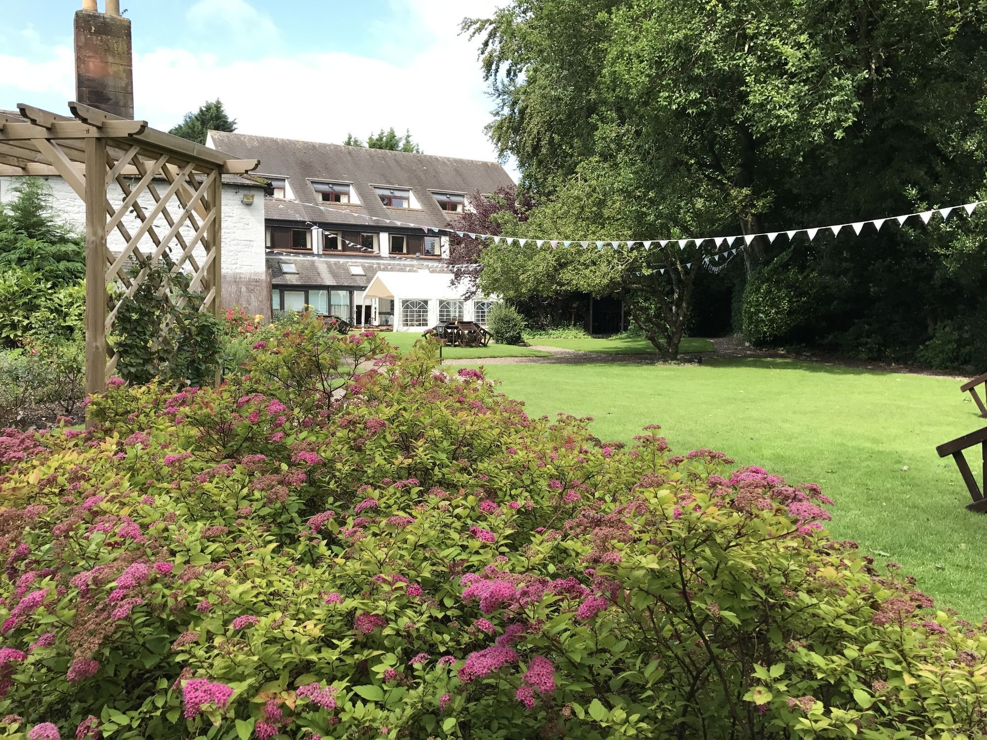 Crown Wetheral Отель